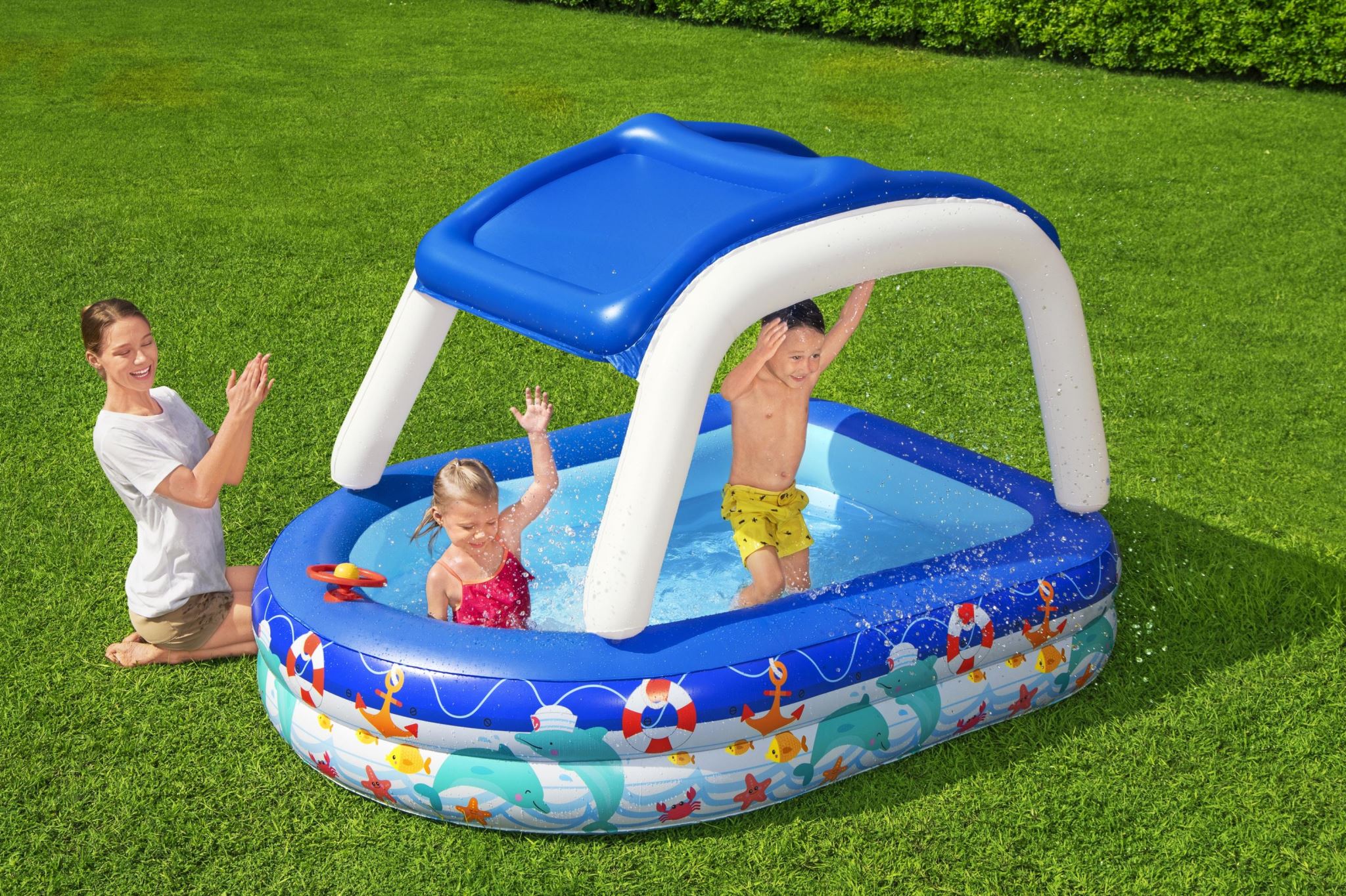 Bestway Family Pool with Canopy 2.13 m x 1.55 m