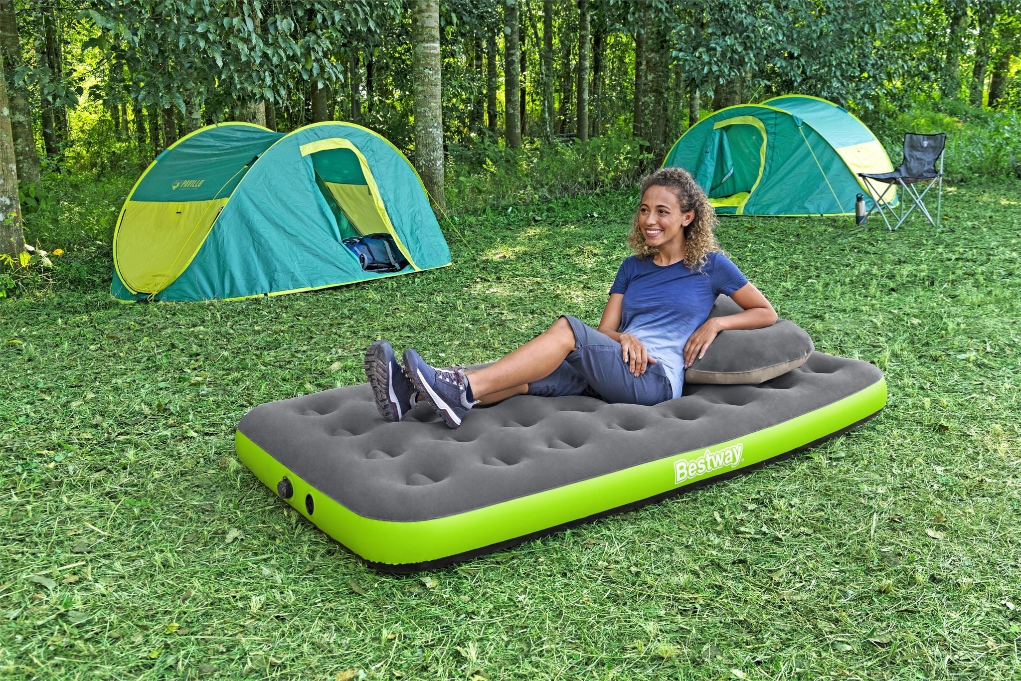 Bestway Roll & Relax Air Mattress 22 cm - Twin
