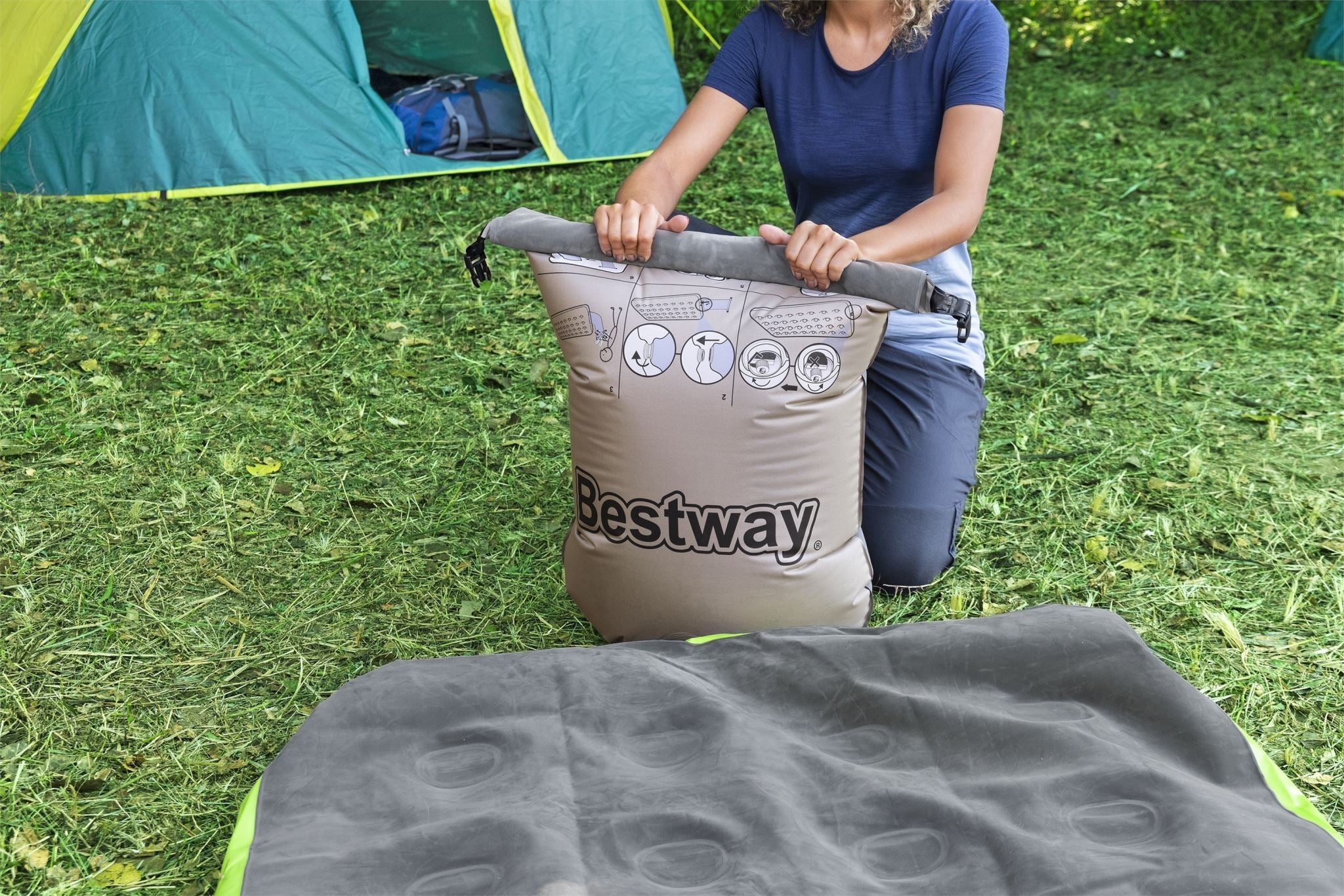 Bestway Roll & Relax Air Mattress 22 cm - Twin