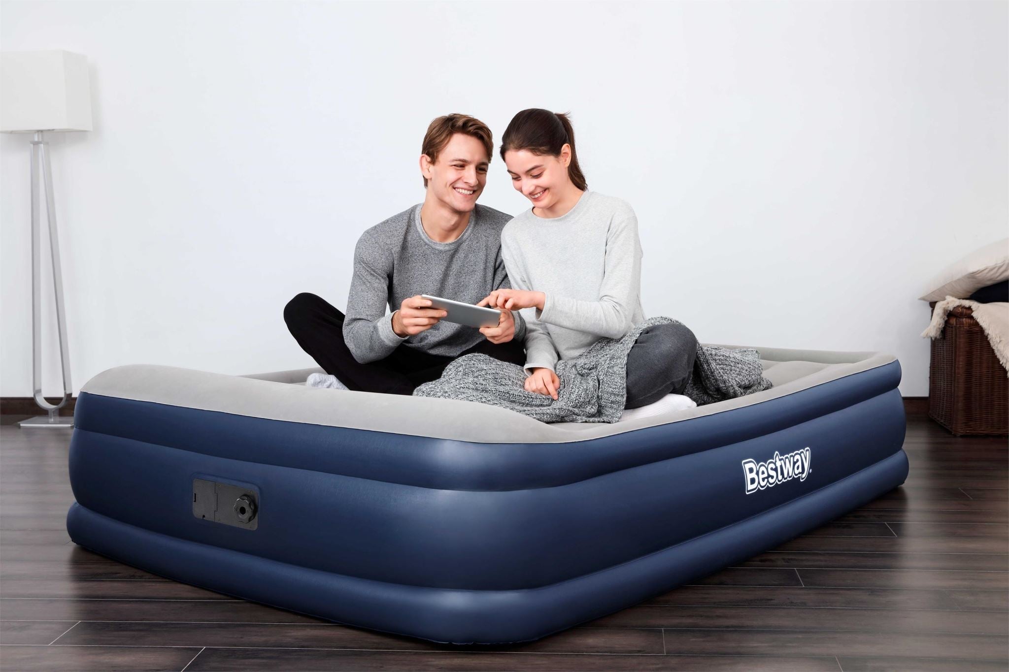 Bestway Tritech Air Bed Mattress 46 cm – Queen