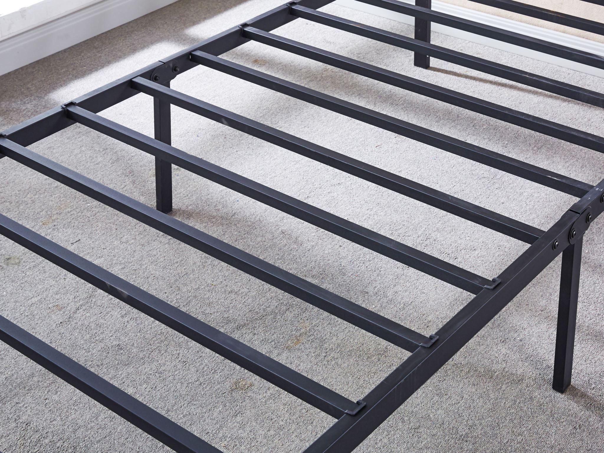Dakota Metal Bed Frame & MEM 23 cm Mattress - Single