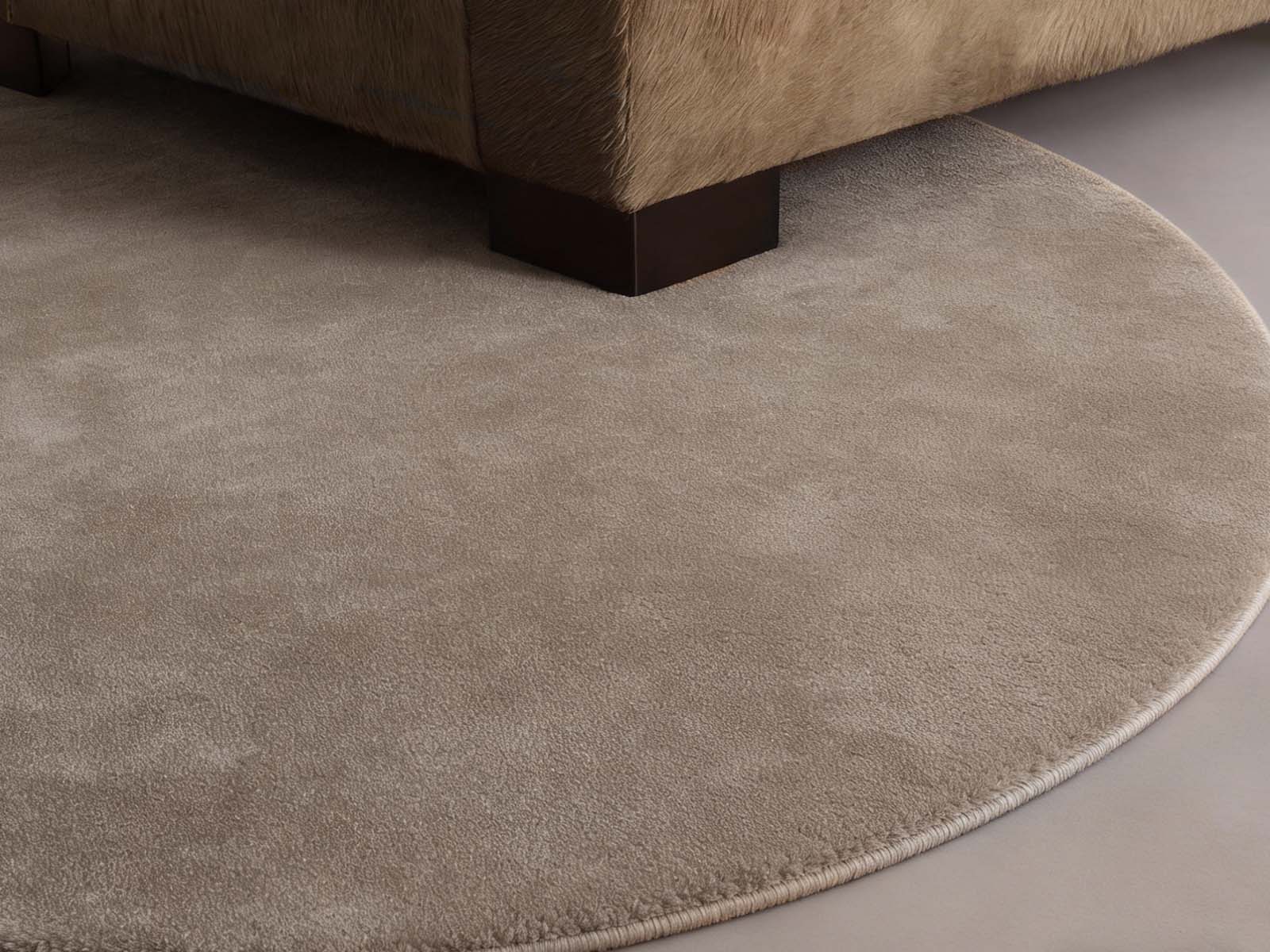 Angola Floor Rug Round 115cm - Light Brown