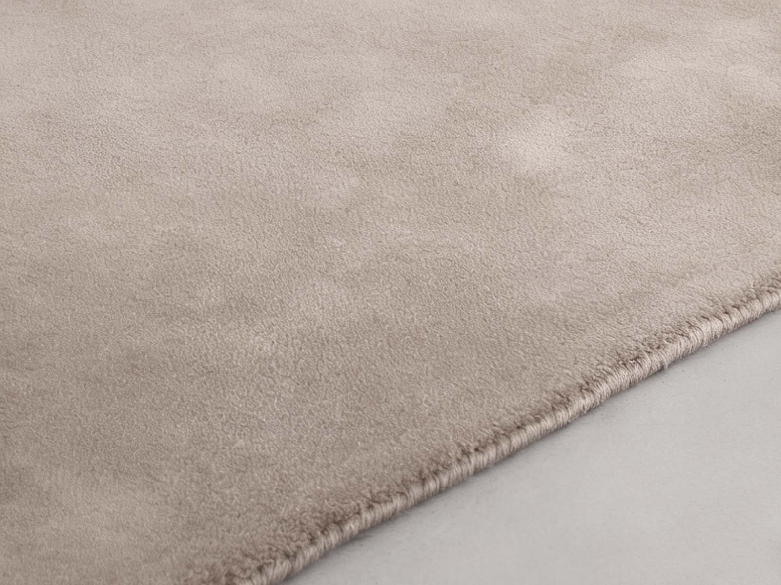 Angola Floor Rug 160cm x 230cm - Light brown