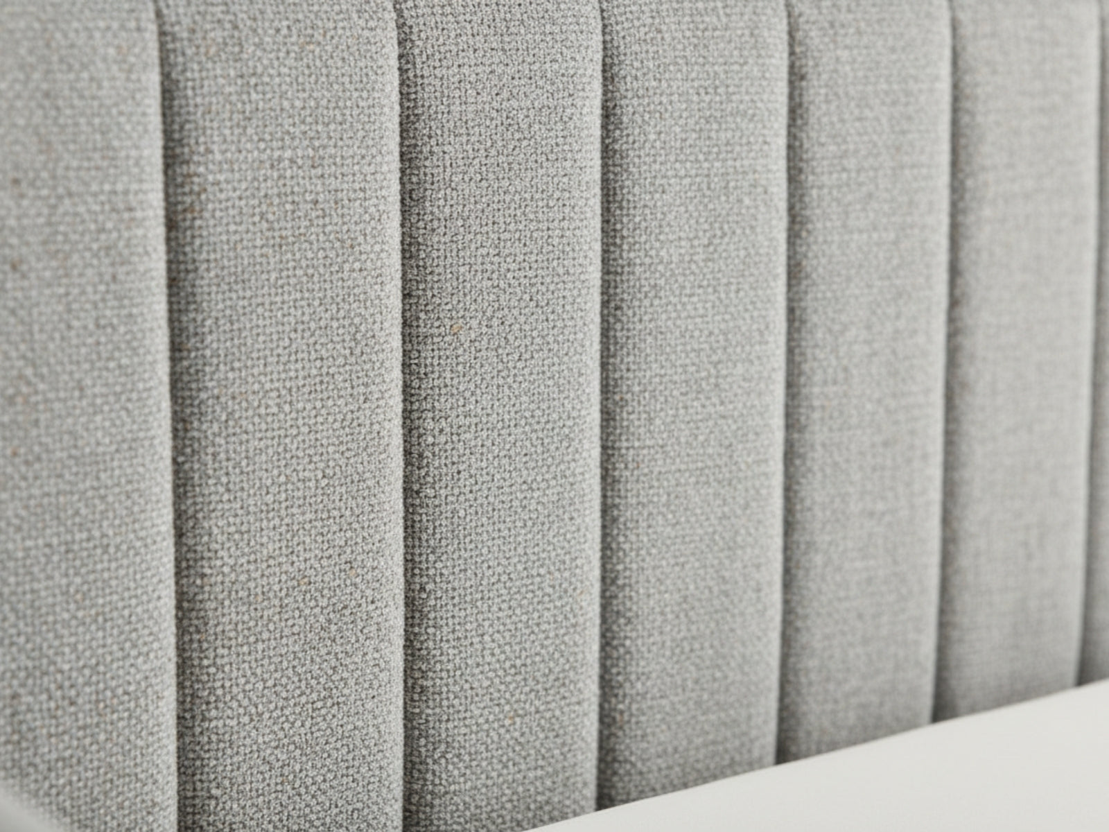 Ainsley Velvet Pull Out Day Bed - Grey