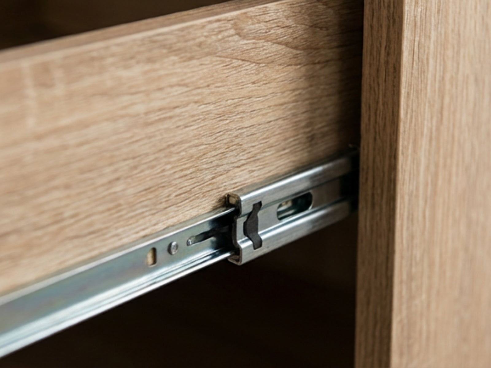 Bardalona Bedside Table - Gloss Black